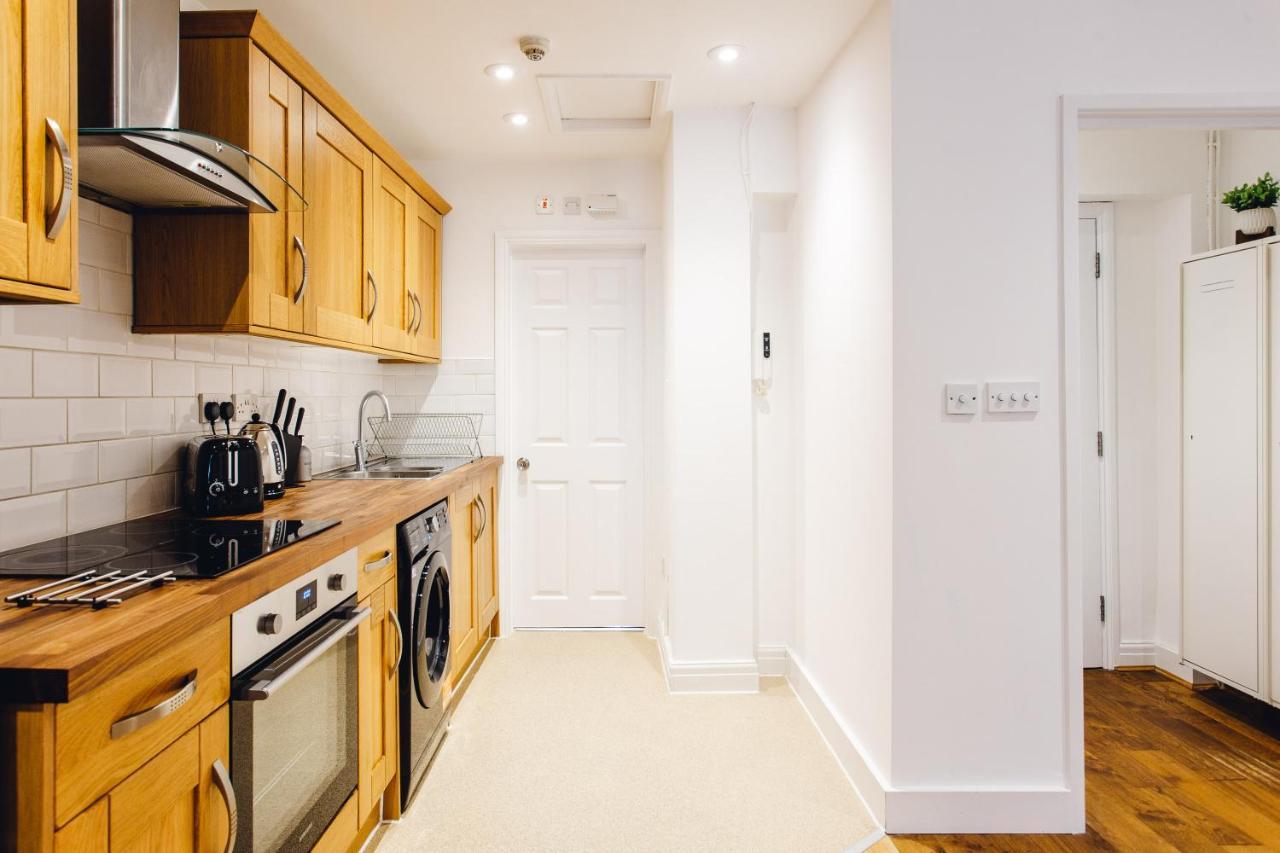 2 Bedroom Apartment Right On Trafalgar Square Londra Dış mekan fotoğraf