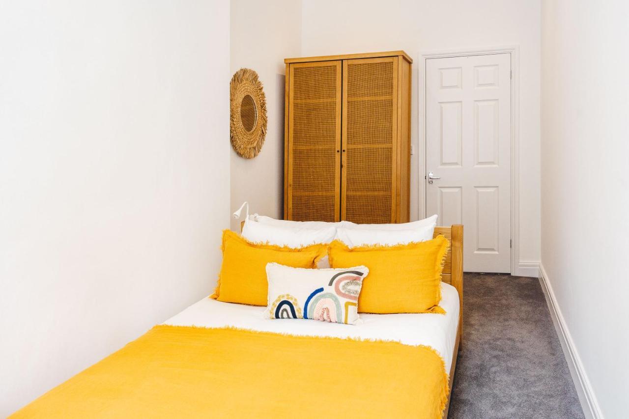 2 Bedroom Apartment Right On Trafalgar Square Londra Dış mekan fotoğraf
